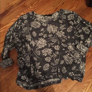 Floral top